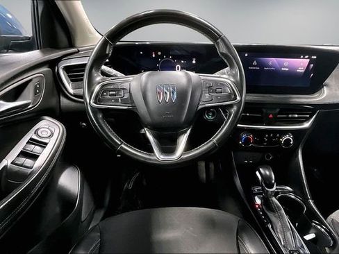 Used 2024 Buick Encore GX Preferred FWD image 9