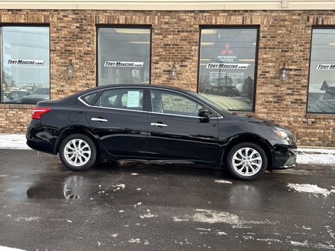Used 2019 Nissan Sentra SV image 6