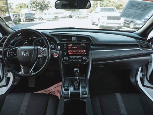 Used 2020 Honda Civic EX image 20