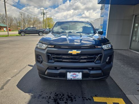 Certified 2023 Chevrolet Colorado W/T w/ WT Convenience Package AWD/4WD image 4