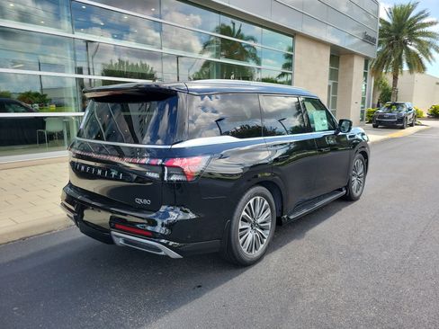 New 2026 INFINITI QX80 Luxe w/ Cargo Package RWD image 4