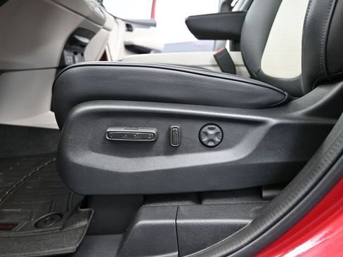 Used 2025 Honda Odyssey Elite image 21