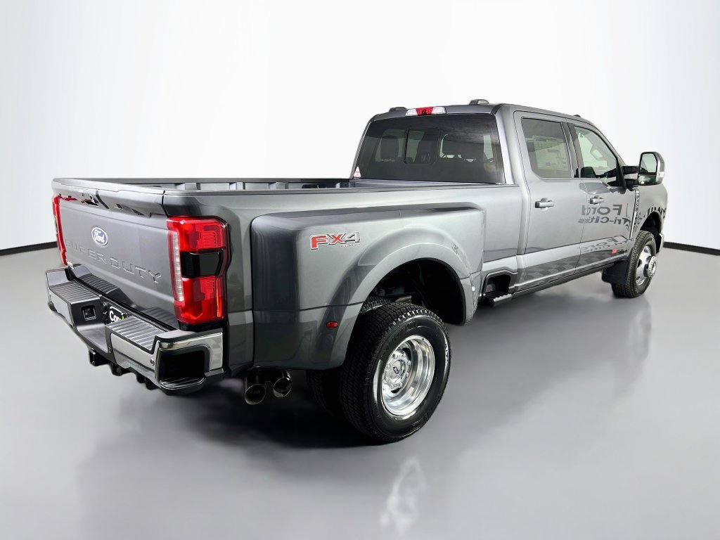 New 2027 Ford F350 Lariat w/ Lariat Ultimate Package AWD/4WD image 15