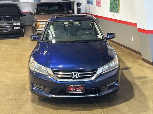 Used 2014 Honda Accord EX image 38