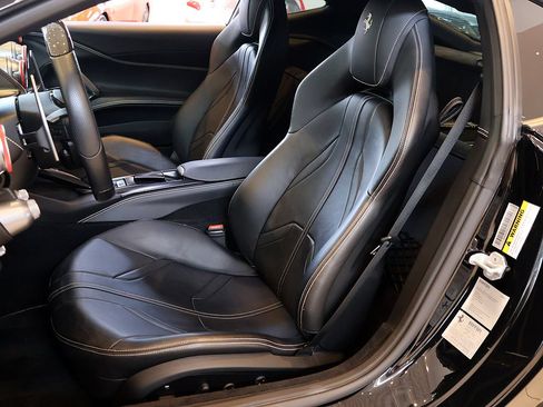 Certified 2020 Ferrari 812 Superfast RWD image 5