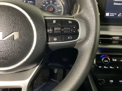 Used 2022 Kia K5 LXS FWD image 24