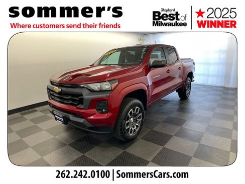 Used 2023 Chevrolet Colorado LT w/ LT Convenience Package AWD/4WD image 2