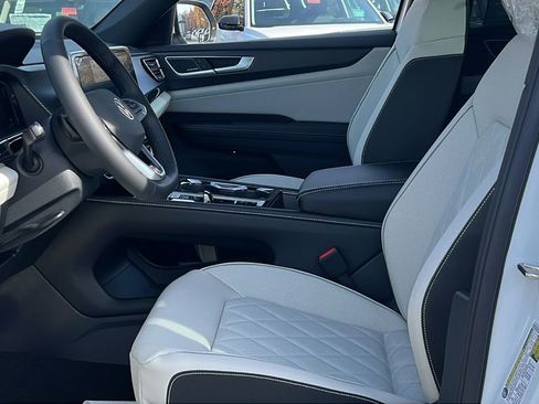 New 2026 Volkswagen Atlas Cross Sport SEL Premium R-Line image 17