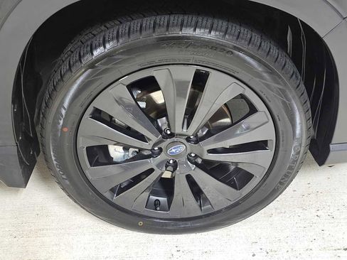 Used 2022 Subaru Ascent Onyx Edition image 9