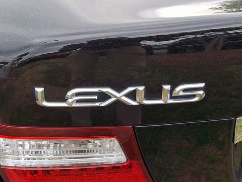 Used 2007 Lexus LS 460 image 24