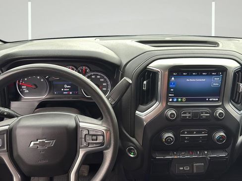 Used 2020 Chevrolet Silverado 1500 RST w/ RST Value Package AWD/4WD image 13