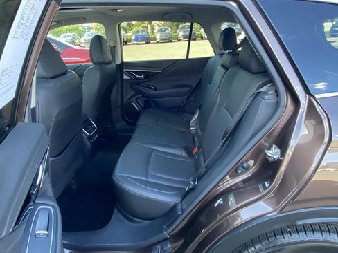Used 2020 Subaru Outback Limited w/ Tech Package 2 AWD/4WD image 39