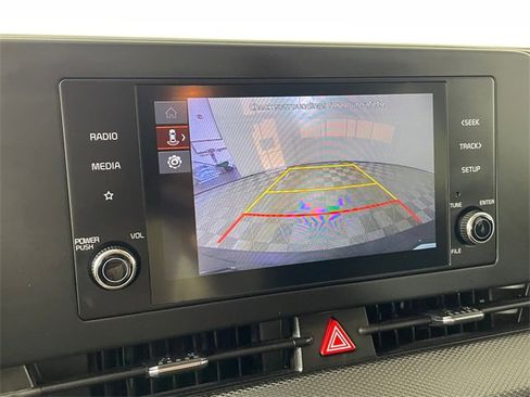 Certified 2025 Kia Sportage LX image 8