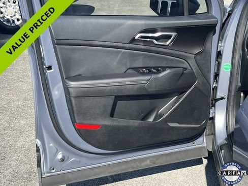 Used 2024 Kia Sportage EX FWD image 23