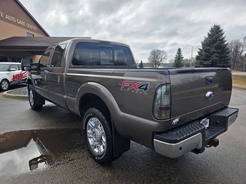 Used 2016 Ford F250 Lariat w/ Chrome Package image 7