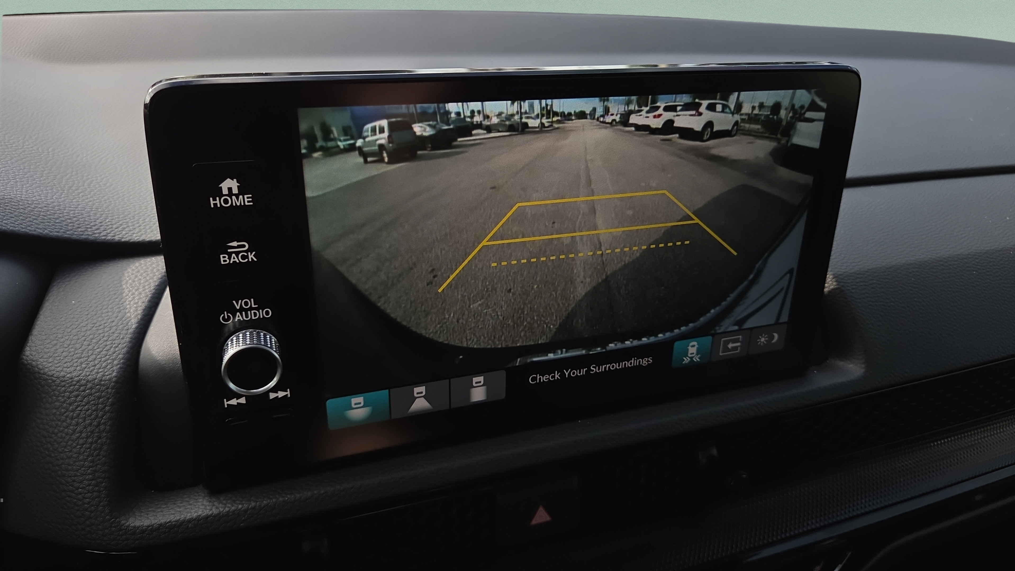 Used 2025 Honda CR-V EX-L image 32
