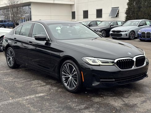 Used 2021 BMW 540i xDrive w/ Premium Package image 3