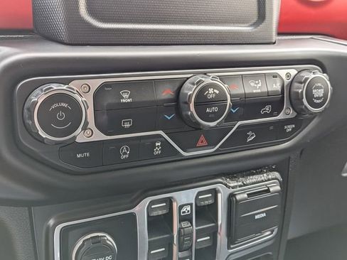 Used 2020 Jeep Wrangler Unlimited Rubicon AWD/4WD image 20