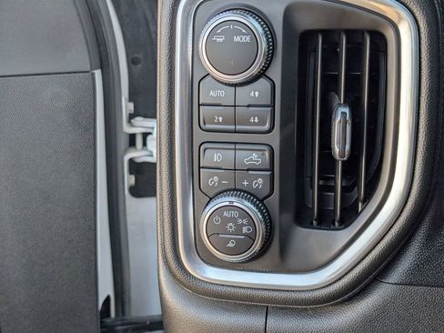Used 2022 GMC Sierra 2500 Denali w/ Denali Ultimate Package AWD/4WD image 24
