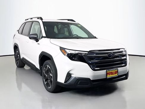 New 2026 Subaru Forester Premium AWD/4WD image 1