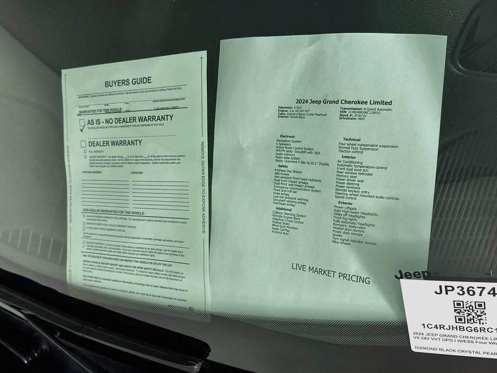 Certified 2024 Jeep Grand Cherokee Limited AWD/4WD image 15