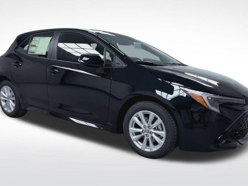 New 2026 Toyota Corolla SE FWD image 2