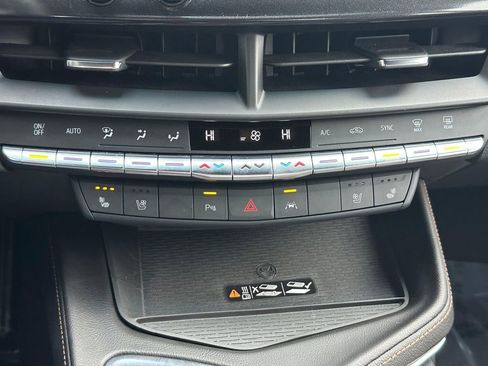 Certified 2025 Cadillac CT4 Sport w/ Climate Package image 28