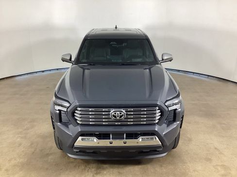 Used 2024 Toyota Tacoma Limited w/ Limited Package (LT) AWD/4WD image 2