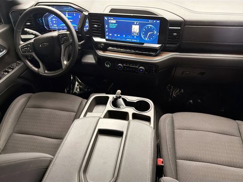 Used 2023 Chevrolet Silverado 1500 RST image 12