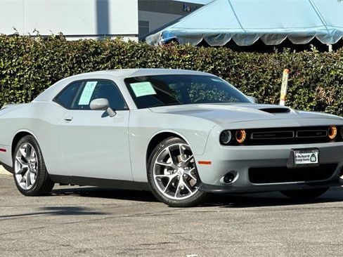Used 2022 Dodge Challenger GT image 2