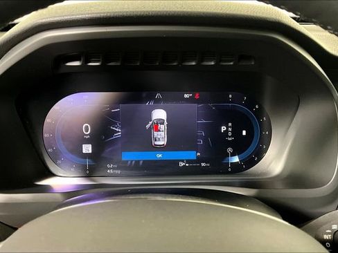 Used 2024 Volvo XC90 B6 Plus image 20