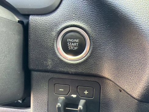 Used 2024 Toyota Tundra SR5 w/ SR5 Convenience Package AWD/4WD image 16