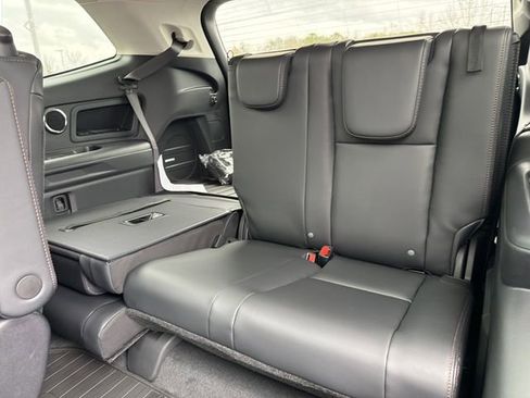 New 2026 Subaru Ascent Limited Bronze image 15