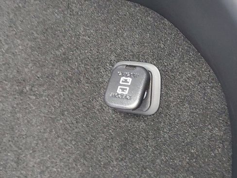 New 2025 MAZDA CX-5 Signature image 9