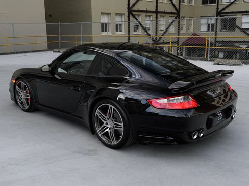 Used 2007 Porsche 911 Turbo AWD/4WD image 13