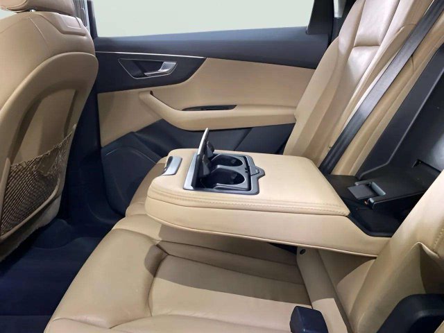 Used 2023 Audi Q7 2.0T Premium w/ Convenience Package AWD/4WD image 70
