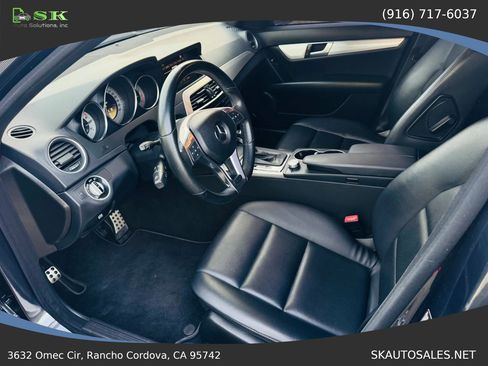 Used 2012 Mercedes-Benz C 250 Sedan image 17