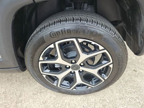 Used 2025 Jeep Compass Limited AWD/4WD image 25