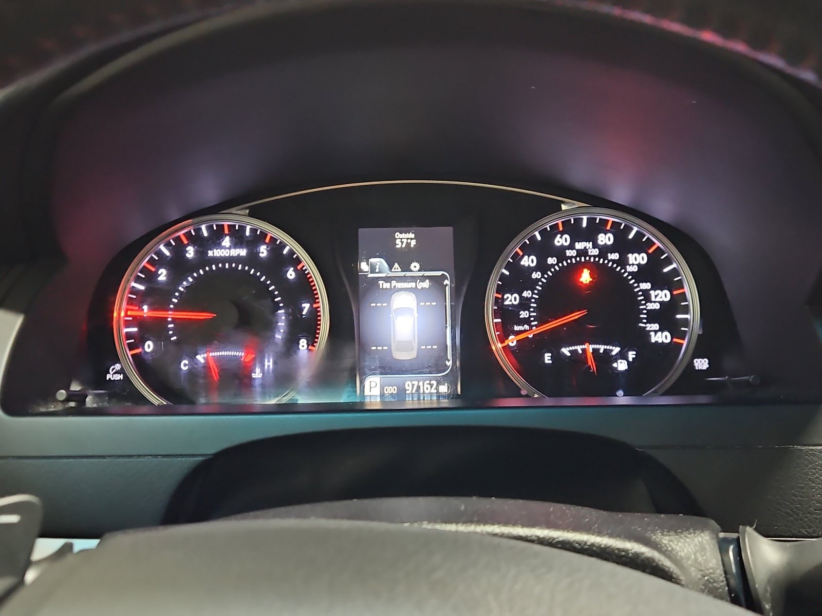 Used 2017 Toyota Camry SE w/ Moonroof Package FWD image 16