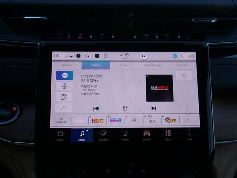 New 2025 Jeep Grand Cherokee L Summit image 24