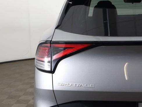 Used 2023 Kia Sportage LX image 14