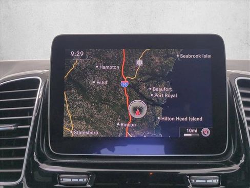 Used 2019 Mercedes-Benz GLE 400 4MATIC image 13