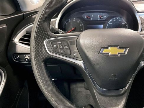 Used 2023 Chevrolet Malibu LT FWD image 22