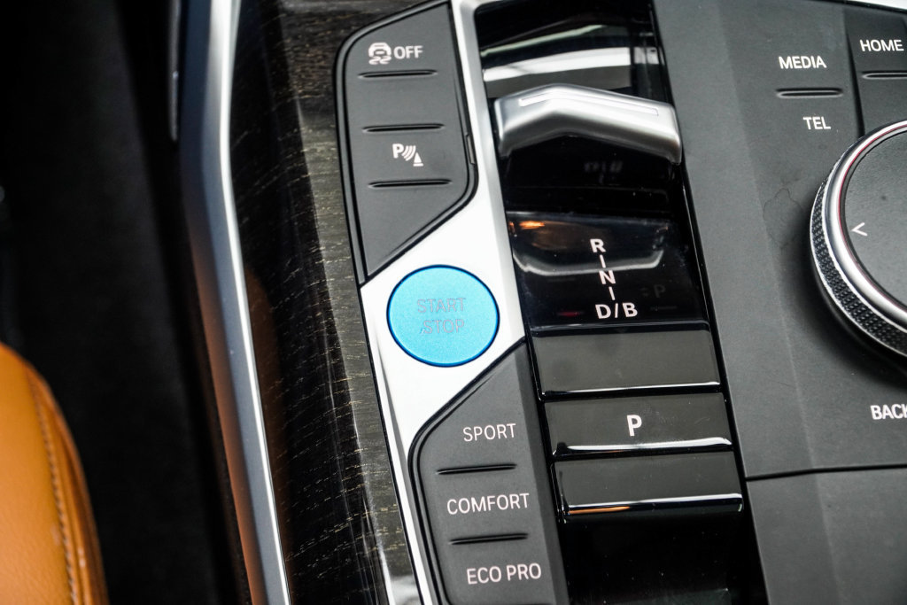 Used 2023 BMW i4 eDrive40 w/ Premium Package RWD image 27