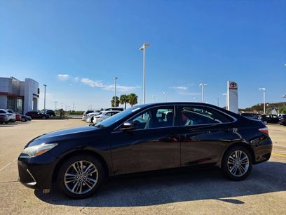 Used 2017 Toyota Camry SE