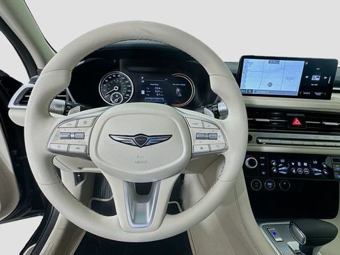 Certified 2026 Genesis G70 2.5T Prestige RWD image 10