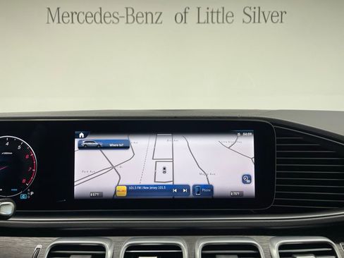Used 2026 Mercedes-Benz GLS 450 4MATIC image 33