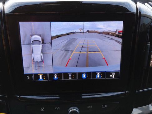 Used 2020 Chevrolet Traverse RS w/ LPO, Floor Liner Package image 40