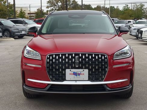 New 2026 Lincoln Corsair Reserve image 8