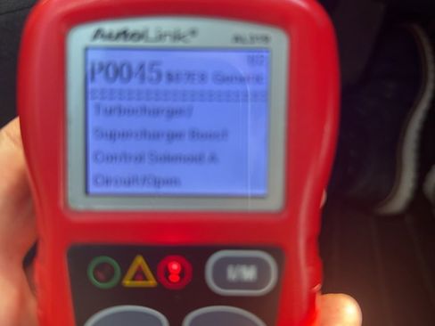 Used 2018 Volkswagen Golf S image 19